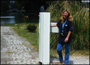 "Éclusière" (Lockkeeper)